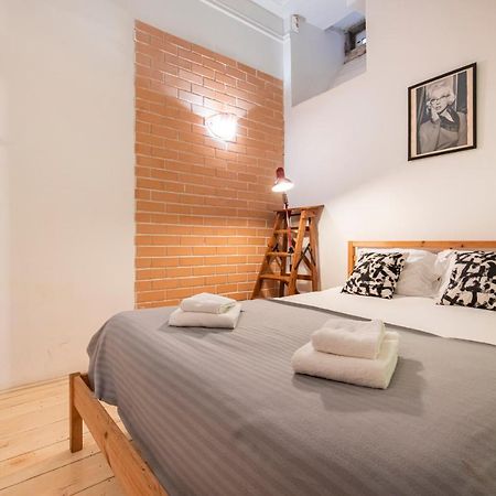3Bdr Mouraria Apartment By Lovelystay Lisbona Esterno foto