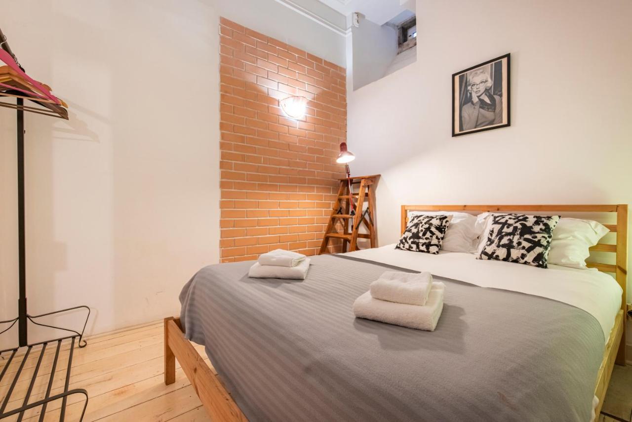 3Bdr Mouraria Apartment By Lovelystay Lisbona Esterno foto