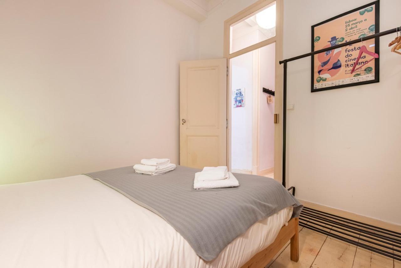 3Bdr Mouraria Apartment By Lovelystay Lisbona Esterno foto