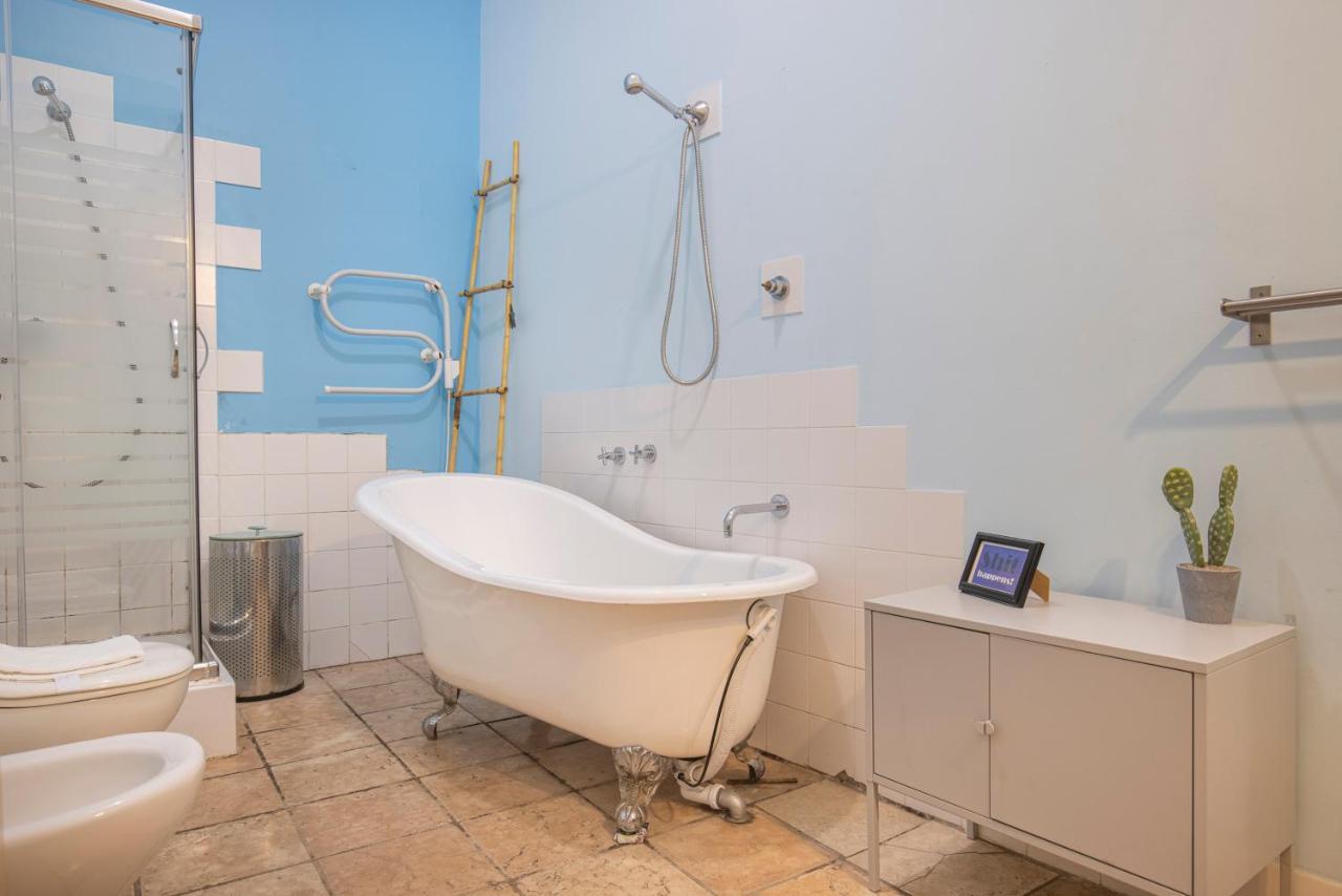 3Bdr Mouraria Apartment By Lovelystay Lisbona Esterno foto