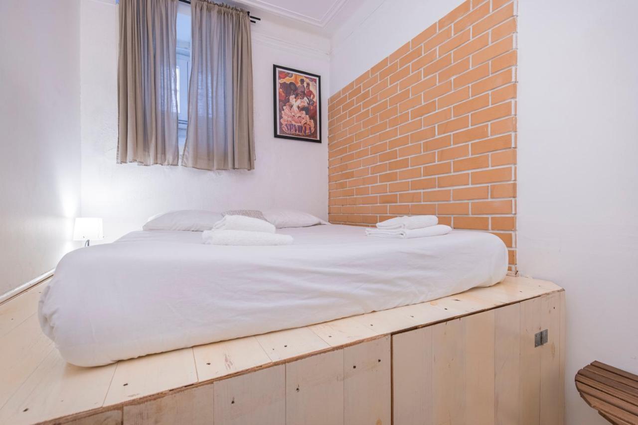 3Bdr Mouraria Apartment By Lovelystay Lisbona Esterno foto